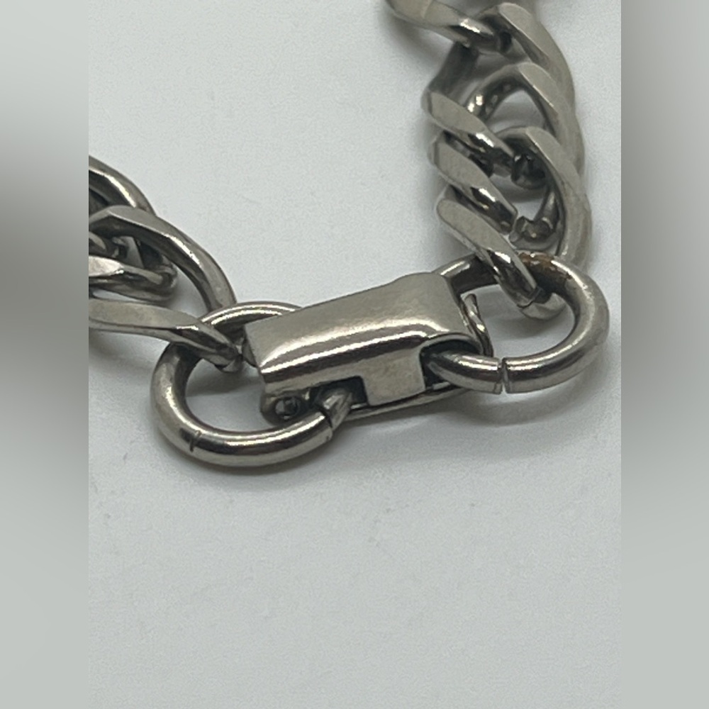Simple Silver Chain - image 4